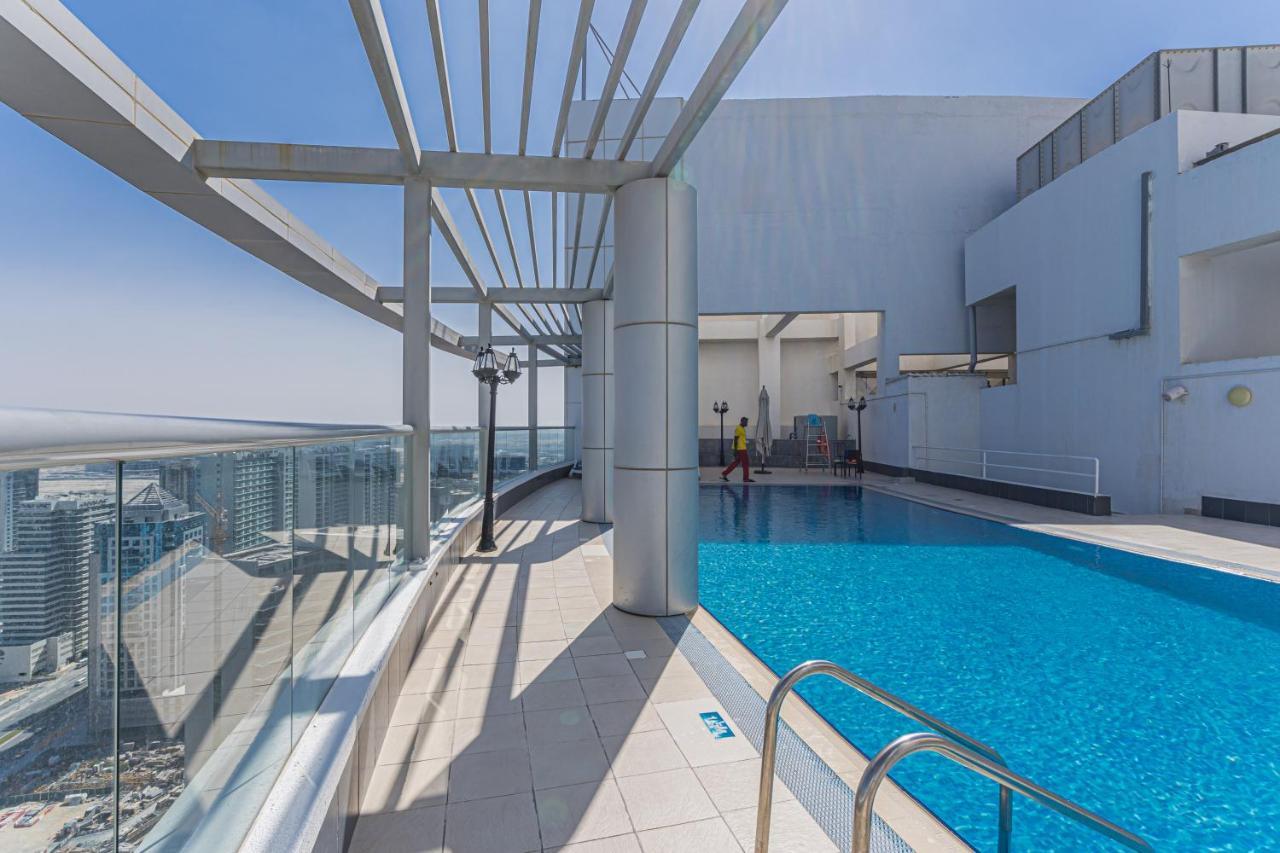 Higuests - Spacious Studio With City Views Near Dubai Mall Exterior foto